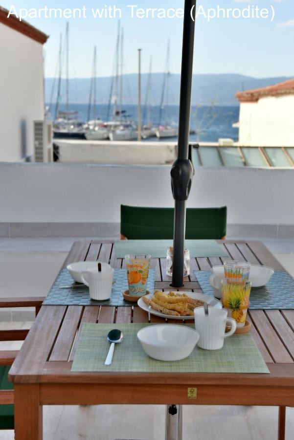 Hydra Port Apartments Luaran gambar