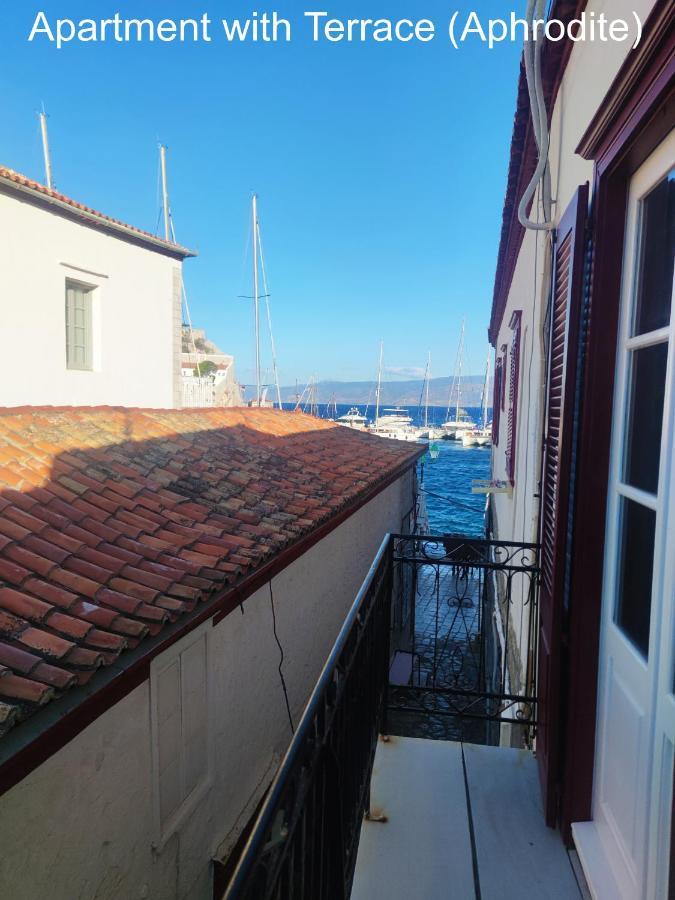 Hydra Port Apartments Luaran gambar